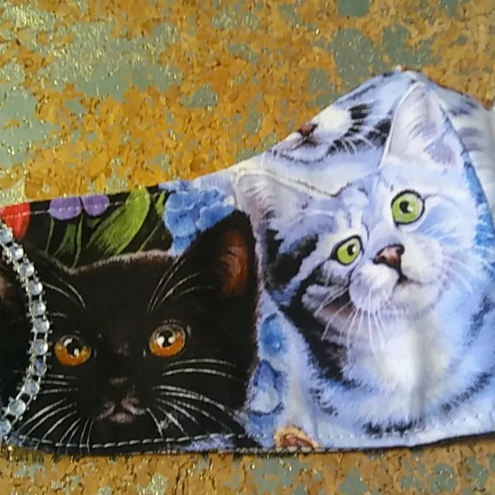 WOMEN’S “PURRRFECTLY ADORABLE” KITTEN COTTON MASK